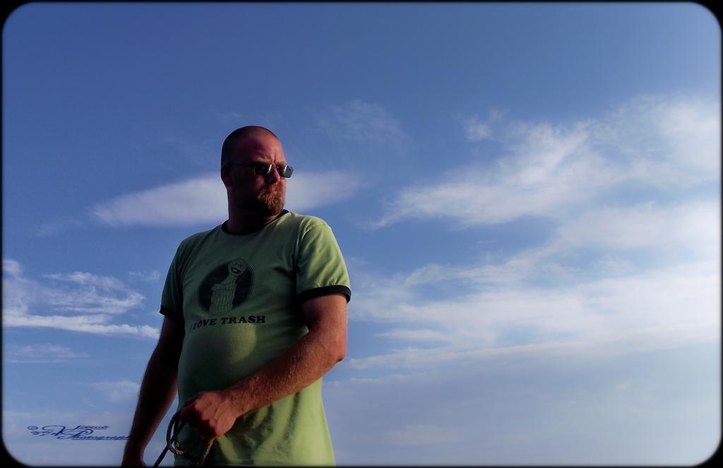 G & T Auto Salvage Sioux Falls SD 57103 7127534841 Auto Parts